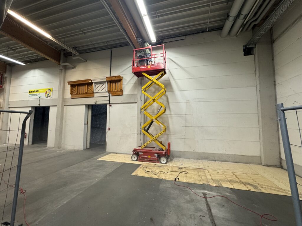 Rückbau Betonfertigteilwände Berlin-Mahlsdorf – Schneidearbeiten